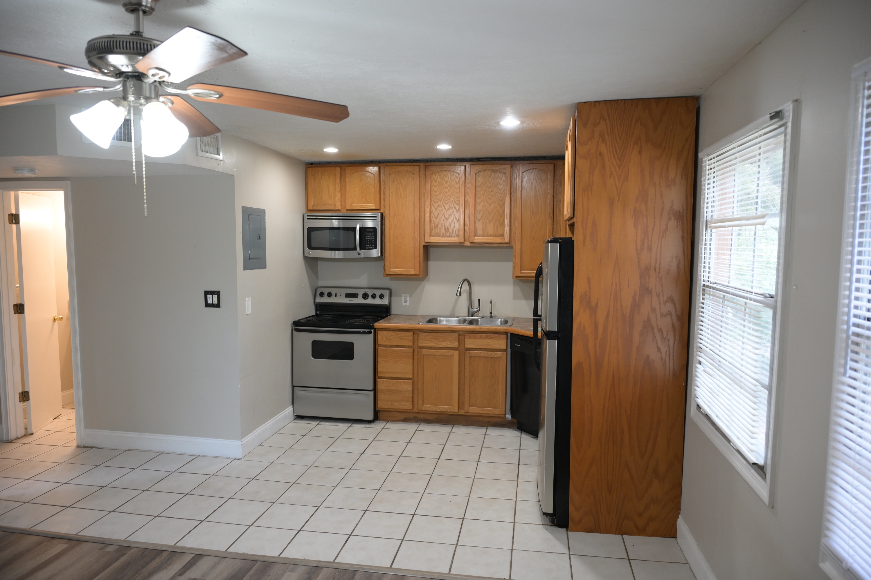 3569 Khayyam Avenue Unit 18 #Unit 18, Orlando, FL 32826